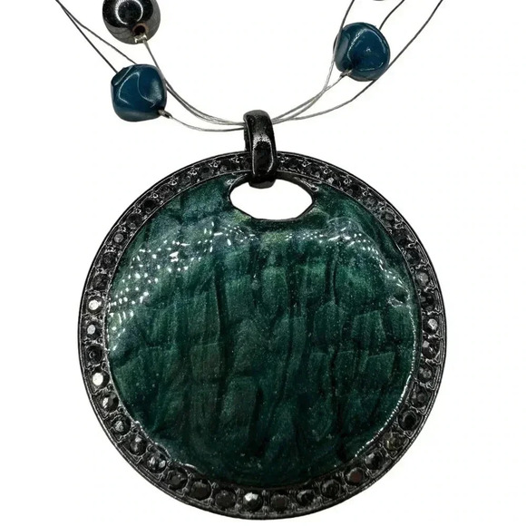 beaded green NY necklace New York and company women's jewlery - Picture 2 of 4